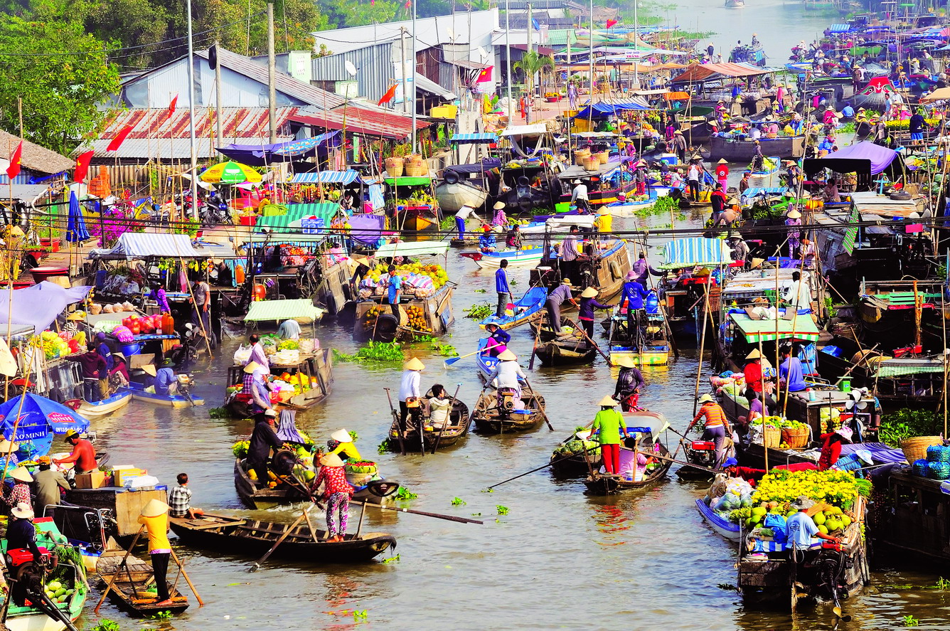 https://mdw-travel-data-us-east-1.s3.amazonaws.com/img/country/Vietnam/Cai-Rang-Floating-Market/img_00.jpg