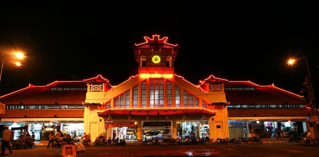 https://mdw-travel-data-us-east-1.s3.amazonaws.com/img/country/Vietnam/Can-Tho-Market/img_02.jpg