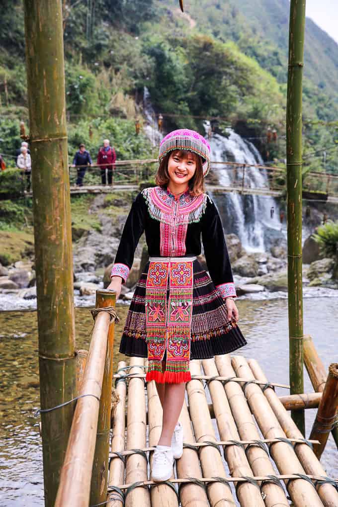 https://mdw-travel-data-us-east-1.s3.amazonaws.com/img/country/Vietnam/Cat-Cat-Village/img_01.jpg
