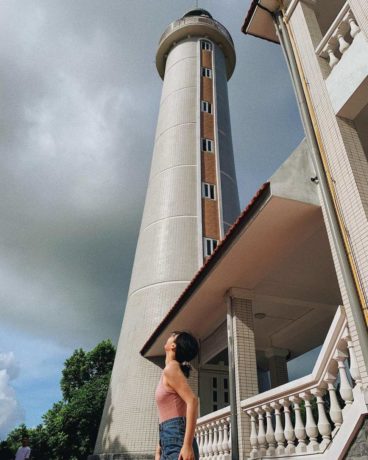 https://mdw-travel-data-us-east-1.s3.amazonaws.com/img/country/Vietnam/Co-To-Lighthouse/img_02.jpg
