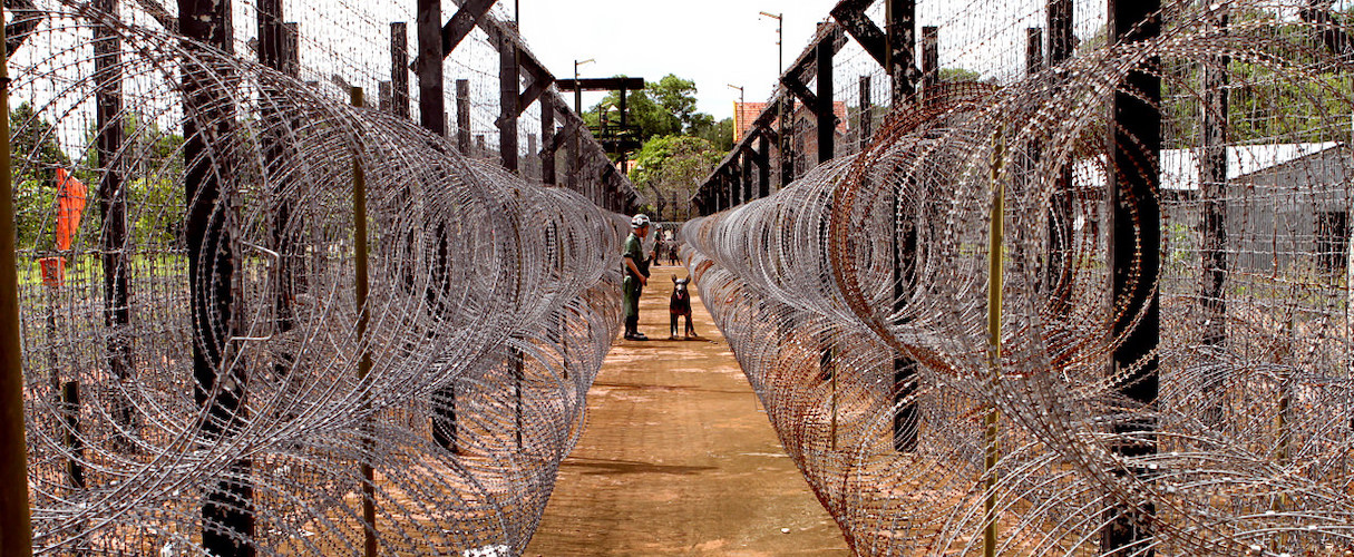 https://mdw-travel-data-us-east-1.s3.amazonaws.com/img/country/Vietnam/Coconut-Prison/img_01.jpg