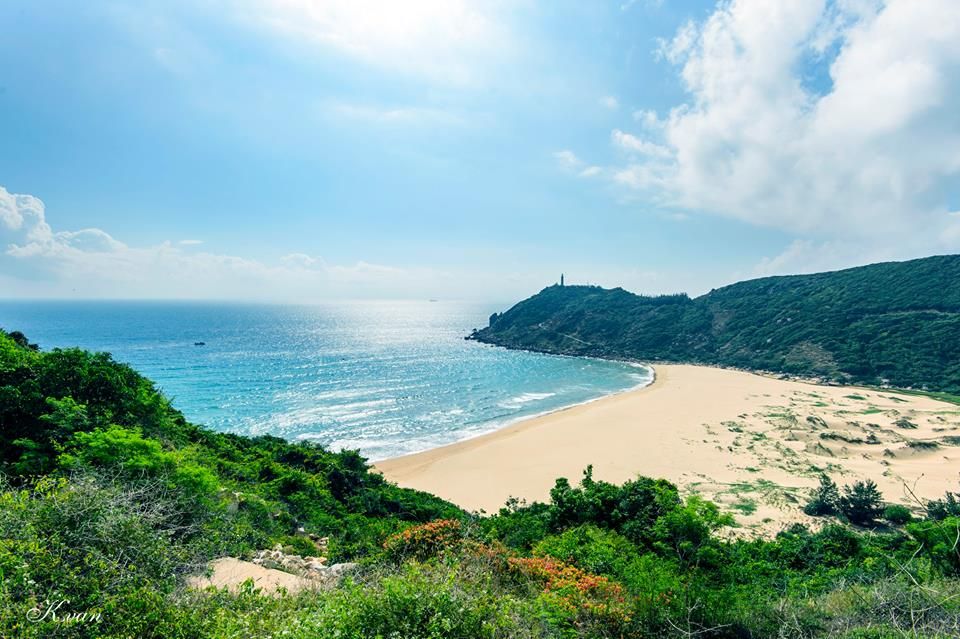 https://mdw-travel-data-us-east-1.s3.amazonaws.com/img/country/Vietnam/Dai-Lanh-Beach/img_03.jpg