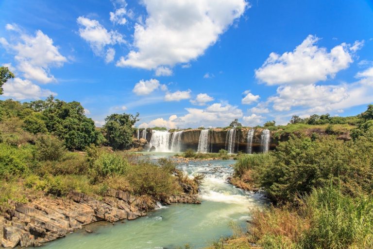 https://mdw-travel-data-us-east-1.s3.amazonaws.com/img/country/Vietnam/Dak-Lak-Museum/img_03.jpg