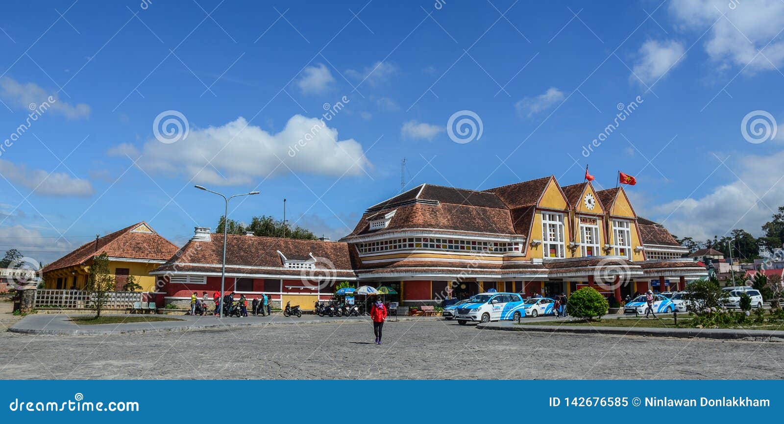 https://mdw-travel-data-us-east-1.s3.amazonaws.com/img/country/Vietnam/Dalat-Railway-Station/img_03.jpg