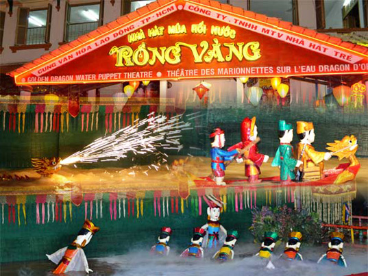 https://mdw-travel-data-us-east-1.s3.amazonaws.com/img/country/Vietnam/Golden-Dragon-Water-Puppet-Theater/img_01.jpg