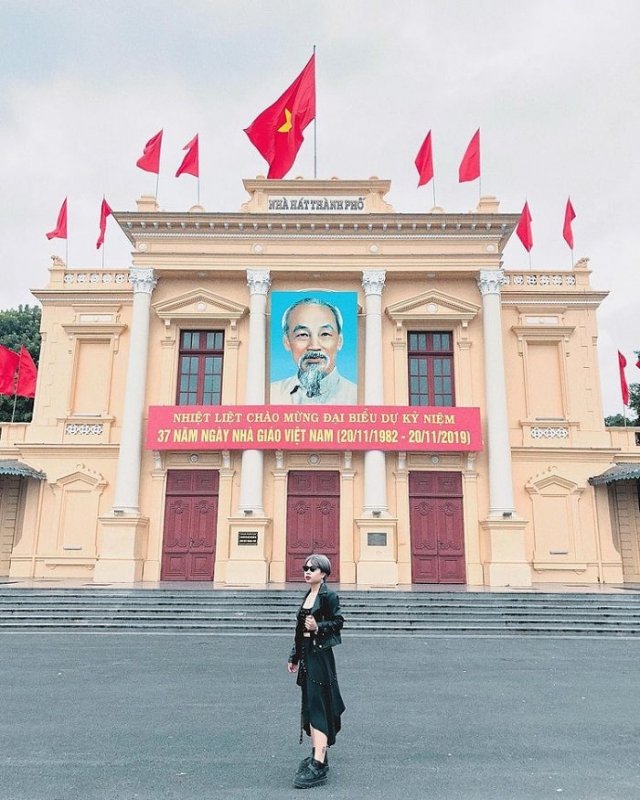 https://mdw-travel-data-us-east-1.s3.amazonaws.com/img/country/Vietnam/Hai-Phong-Opera-House/img_03.jpg