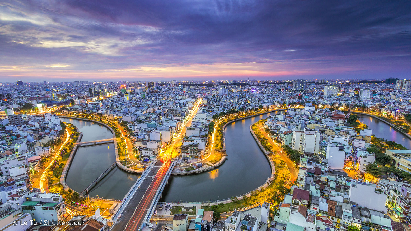 https://mdw-travel-data-us-east-1.s3.amazonaws.com/img/country/Vietnam/Ho-Chi-Minh-City-Museum/img_01.jpg
