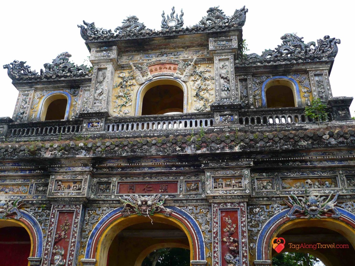 https://mdw-travel-data-us-east-1.s3.amazonaws.com/img/country/Vietnam/Imperial-City/img_00.jpg