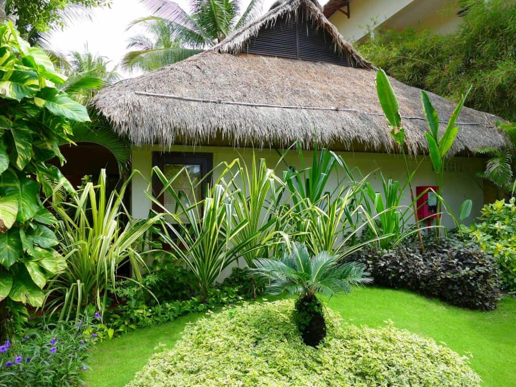 https://mdw-travel-data-us-east-1.s3.amazonaws.com/img/country/Vietnam/Krong-Ana-Bamboo-Village/img_03.jpg