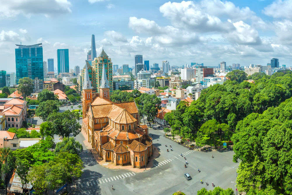 https://mdw-travel-data-us-east-1.s3.amazonaws.com/img/country/Vietnam/Lua-Hill/img_02.jpg