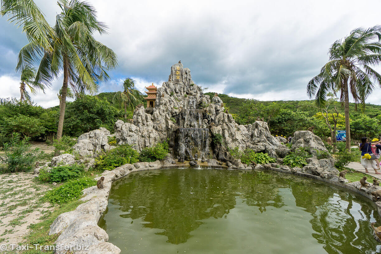 https://mdw-travel-data-us-east-1.s3.amazonaws.com/img/country/Vietnam/Monkey-Island/img_00.jpg