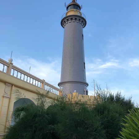 https://mdw-travel-data-us-east-1.s3.amazonaws.com/img/country/Vietnam/Mui-Dinh-Light-House/img_03.jpg