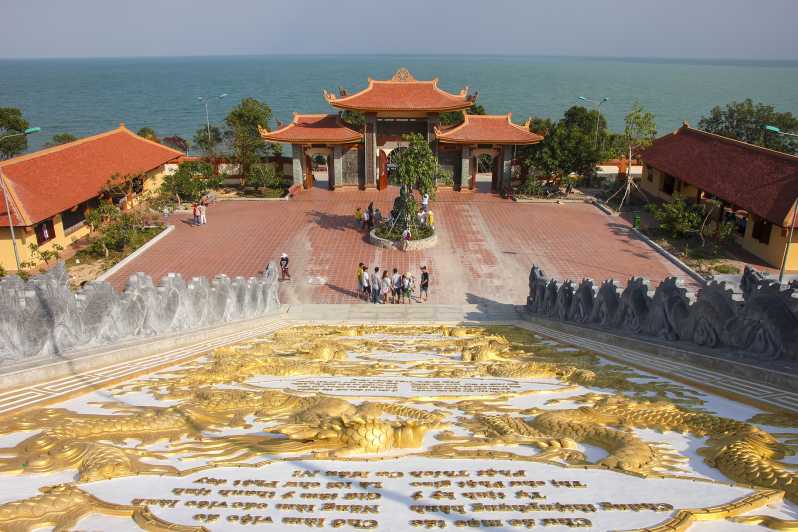 https://mdw-travel-data-us-east-1.s3.amazonaws.com/img/country/Vietnam/Phu-Quoc-Pearl-Farm/img_01.jpg