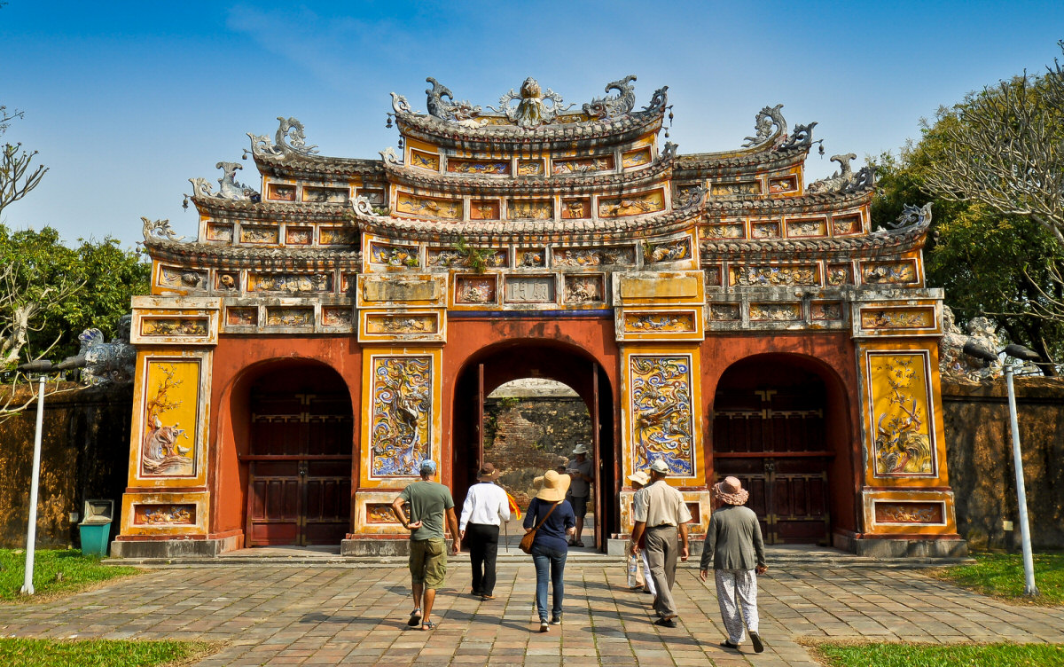 https://mdw-travel-data-us-east-1.s3.amazonaws.com/img/country/Vietnam/Quyet-Mountain/img_03.jpg