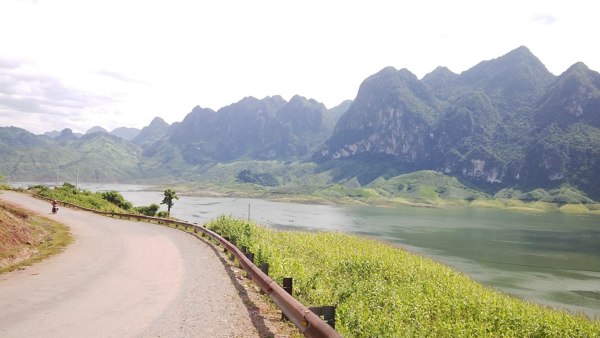 https://mdw-travel-data-us-east-1.s3.amazonaws.com/img/country/Vietnam/Quynh-Nhai-Provincial-Nature-Reserve/img_00.jpg