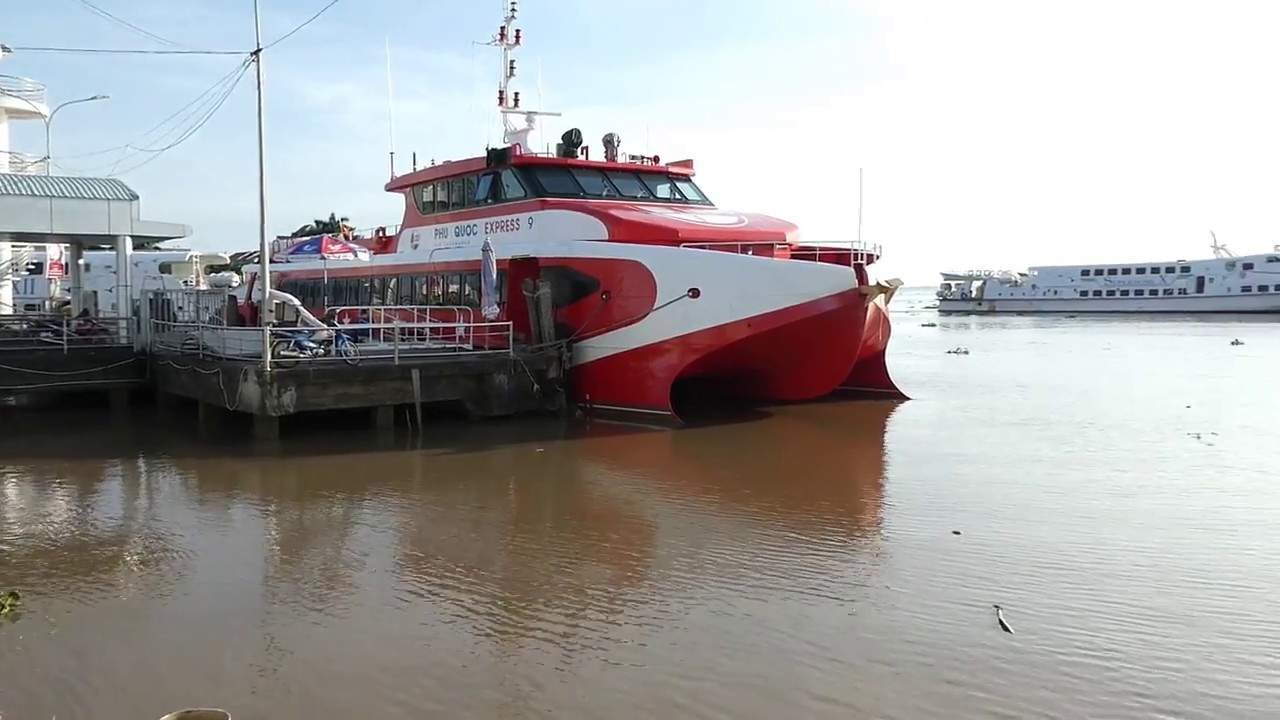 https://mdw-travel-data-us-east-1.s3.amazonaws.com/img/country/Vietnam/Rach-Gia/img_03.jpg