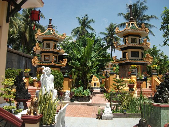 https://mdw-travel-data-us-east-1.s3.amazonaws.com/img/country/Vietnam/Rach-Gia/img_05.jpg