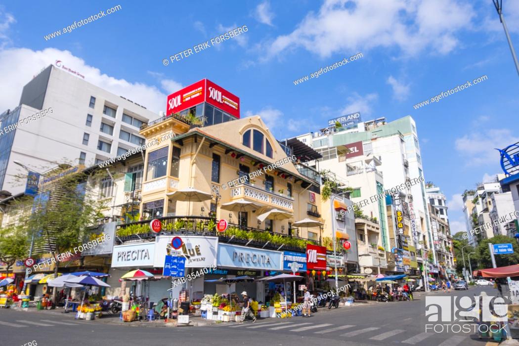 https://mdw-travel-data-us-east-1.s3.amazonaws.com/img/country/Vietnam/Thu-Khoa-Huan-Street/img_00.jpg