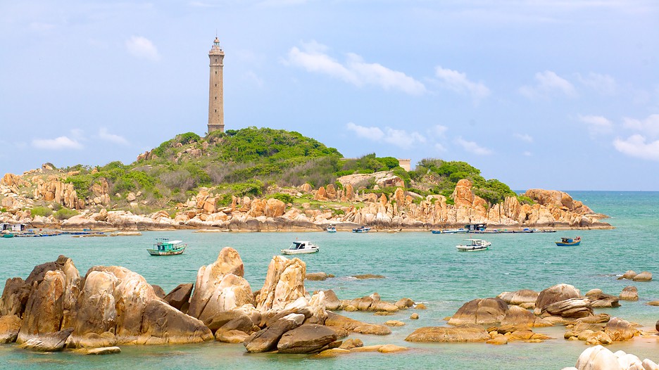 https://mdw-travel-data-us-east-1.s3.amazonaws.com/img/country/Vietnam/Tien-Thanh-Beach/img_01.jpg