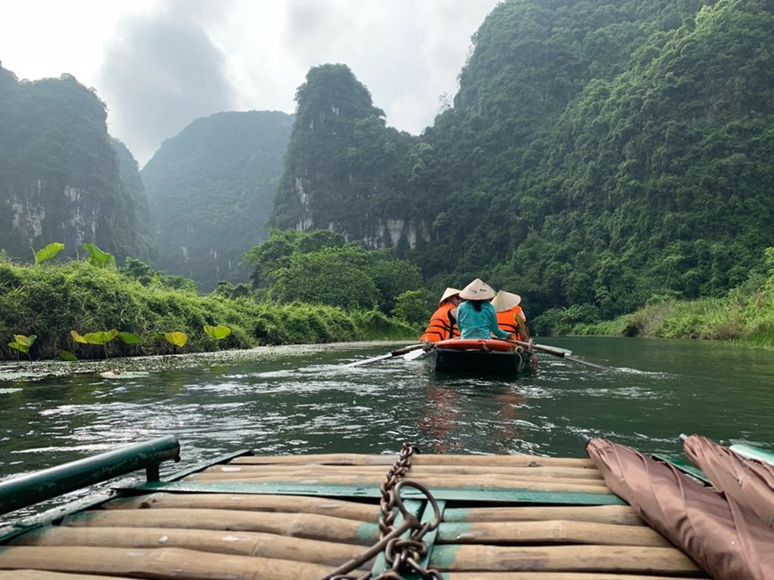 https://mdw-travel-data-us-east-1.s3.amazonaws.com/img/country/Vietnam/Trang-An/img_02.jpg