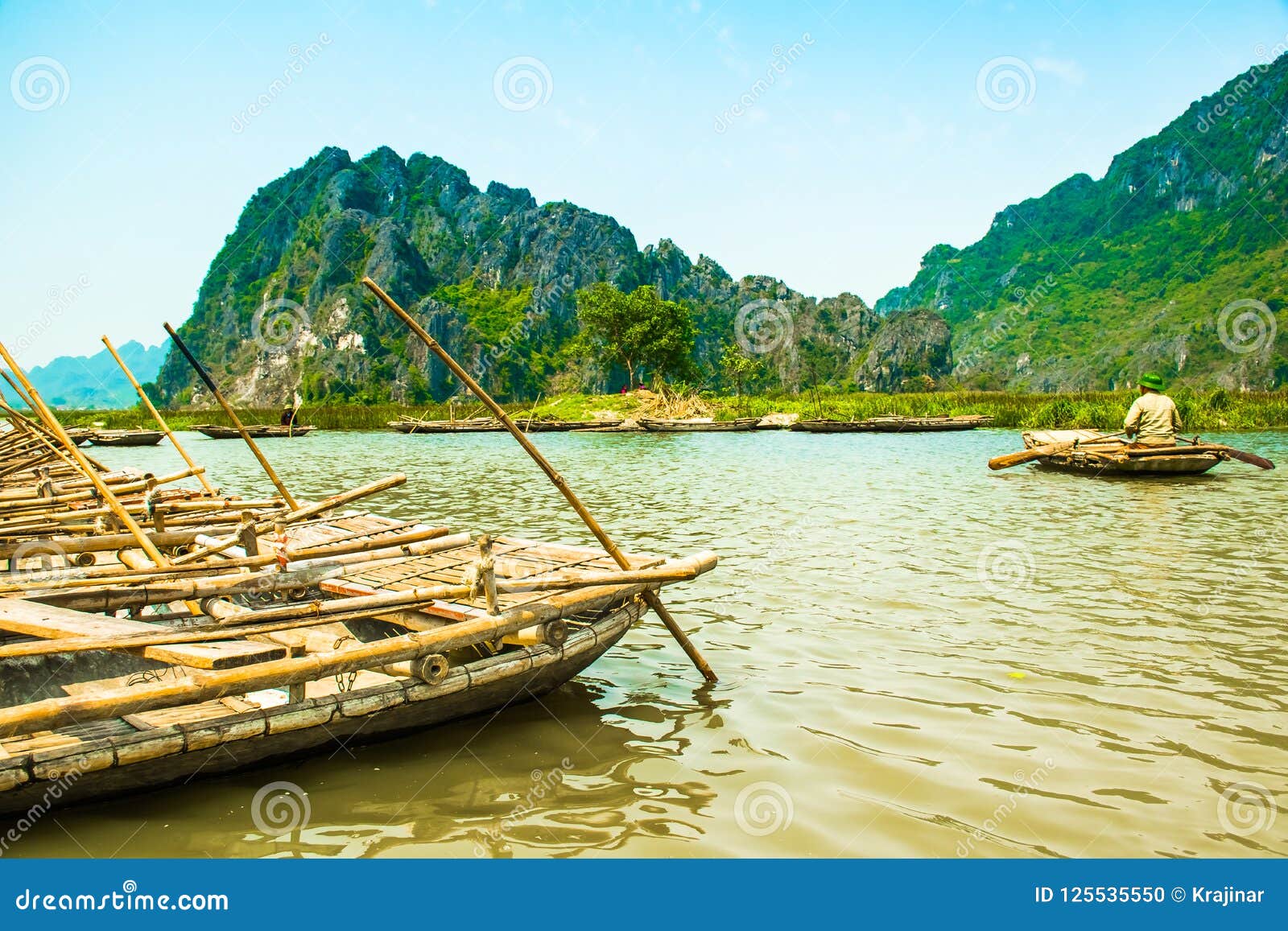 https://mdw-travel-data-us-east-1.s3.amazonaws.com/img/country/Vietnam/Van-Long-Nature-Reserve/img_02.jpg